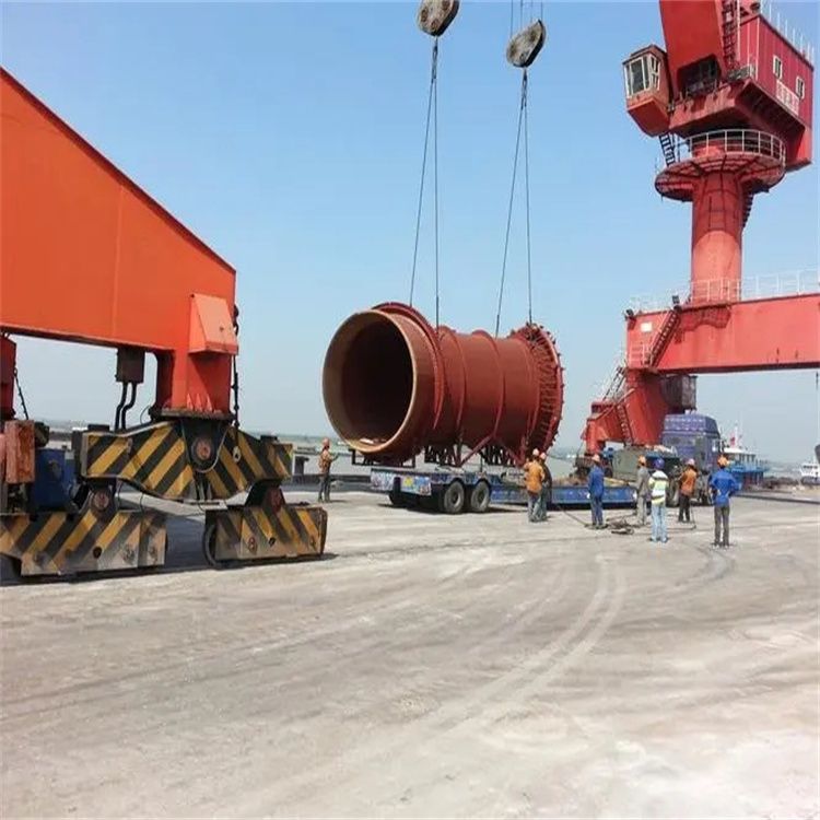 普安230吨折臂吊车出租电话